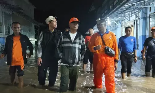 Banjir bandang kembali menerjang sejumlah wilayah di Probolinggo Banjir bandang kembali menerjang sejumlah wilayah di Probolinggo