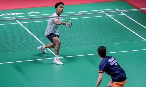Ginting mundur dari Indonesia Masters karena cedera pinggang Ginting mundur dari Indonesia Masters karena cedera pinggang