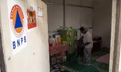 Warga Tanah Datar mulai tempati hunian sementara BNPB Warga Tanah Datar mulai tempati hunian sementara BNPB