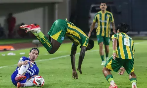 Super League pekan ini: Persib vs PSBS, Persija vs Madura United Super League pekan ini: Persib vs PSBS, Persija vs Madura United