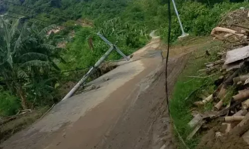 BPBD: 41 rumah di Lombok Tengah rusak disapu angin kencang