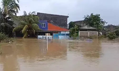 500 jiwa mengungsi akibat kenaikan banjir 4 meter di Tangerang
