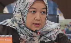 DPRD DKI ikut berduka kejadian pengemudi tewas terjebak macet akibat banjir