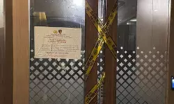 Polisi sita berbagai dokumen dan data transaksi PT DSI Polisi sita berbagai dokumen dan data transaksi PT DSI