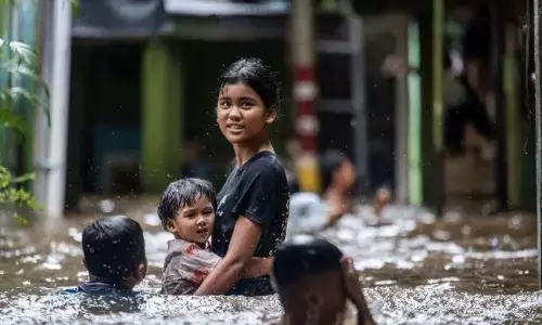 Sabtu Pagi, 90 RT dan 9 ruas jalan di Jakarta masih terendam
