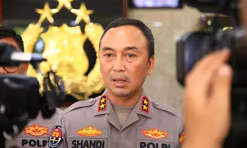 Mutasi Polri: Irjen Sandi tinggalkan Kadiv Humas, jadi Kapolda Sumsel Mutasi Polri: Irjen Sandi tinggalkan Kadiv Humas, jadi Kapolda Sumsel