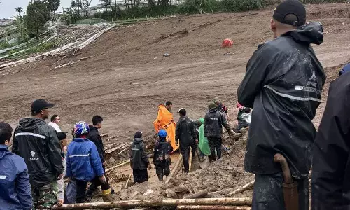 Pemkab Bandung Barat tetapkan status darurat bencana longsor Pemkab Bandung Barat tetapkan status darurat bencana longsor