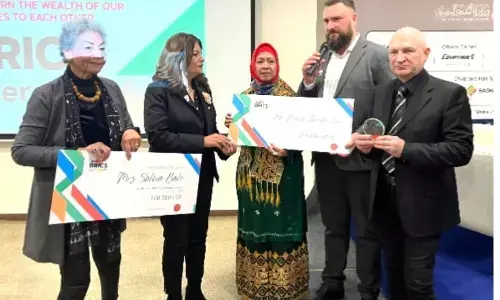 Denny JA donasikan seluruh dana BRICS Literature Award 2025 untuk pengembangan sastra