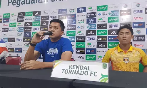 Kendal Tornado FC vs Persiku Kudus berakhir tanpa gol di Stadion Sriwedari