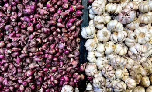 BPS catat tren kenaikan harga bawang putih hingga Rp39.810 per kg