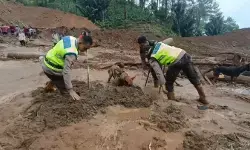 Polisi kerahkan K-9 bantu pencarian satu korban longsor di Watukumpul