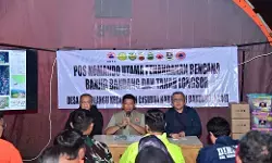 Kepala BNPB apresiasi kinerja Tim SAR evakuasi korban longsor Cisarua Kepala BNPB apresiasi kinerja Tim SAR evakuasi korban longsor Cisarua