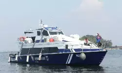 DKI hentikan sementara kapal cepat ke Pulau Seribu karena cuaca buruk