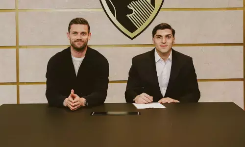 Bournemouth datangkan Christos Mandas dengan status pinjaman