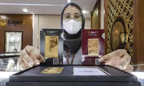 Rabu ini emas Galeri24 stabil, UBS turun tipis di Pegadaian