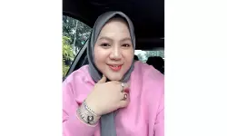 Putri Dakka Laporkan Kabid Humas Polda Sulsel ke Propam Putri Dakka Laporkan Kabid Humas Polda Sulsel ke Propam