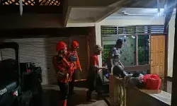 Sebanyak 206 warga mengungsi karena banjir di Indramayu