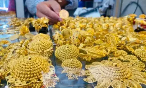 Emas di Pegadaian meroket Kamis ini, sentuh Rp3,136 juta/gr