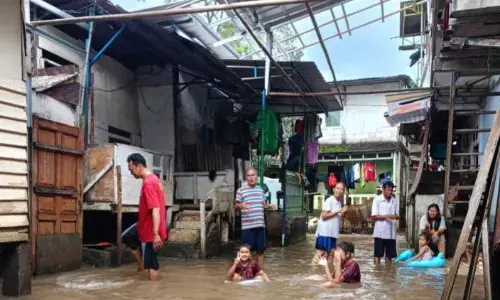 Luapan Kali Sunter rendam Cipinang Melayu Jaktim