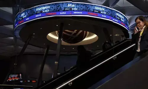 IHSG tertekan, ekonom sebut panic selling jangka pendek IHSG tertekan, ekonom sebut panic selling jangka pendek