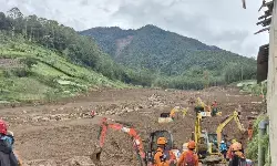 Polda Jabar pastikan temuan kerangka bukan korban longsor Cisarua Polda Jabar pastikan temuan kerangka bukan korban longsor Cisarua