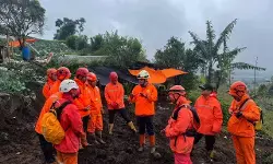 Hari keenam pencarian longsor Pasirlangu, Tim SAR temukan tiga bodypack Hari keenam pencarian longsor Pasirlangu, Tim SAR temukan tiga bodypack