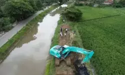 Pemkab Serang kebut normalisasi saluran air cegah banjir Pemkab Serang kebut normalisasi saluran air cegah banjir