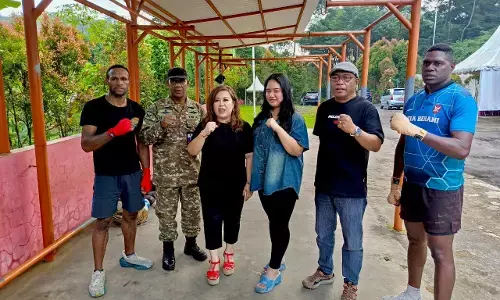 Promotor Pantau Latihan Atlet Jelang AMPRO Fight 2026 Promotor Pantau Latihan Atlet Jelang AMPRO Fight 2026