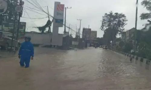 BMKG prakirakan hujan lebat berpetir di Kaltim pada 1-2 Februari