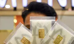 Emas di Pegadaian lanjutkan tren penurunan harga awal Februari ini