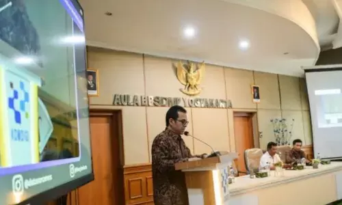 Wamenkomdigi ingatkan risiko ancaman siber di era AI Wamenkomdigi ingatkan risiko ancaman siber di era AI