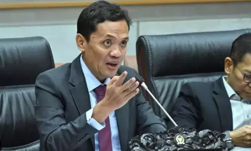 Habiburokhman sebut narasi Polri di bawah Kementerian lemahkan Presiden Prabowo