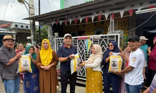 Pemkab-DPRD Serang salurkan 14 ton beras untuk korban banjir