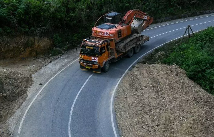 Kementerian PU siap bantu tangani jalan provinsi ke Pining
