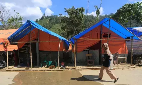 Lebih dari 105 ribu warga masih mengungsi akibat bencana di Sumatera