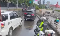 Polisi izinkan petugas lapangan atur buka-tutup lajur Transjakarta