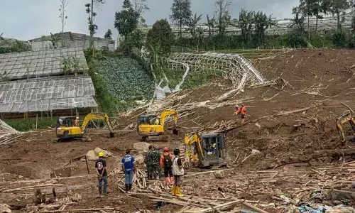 Hingga hari ini, SAR evakuasi 85 jenazah korban longsor Cisarua