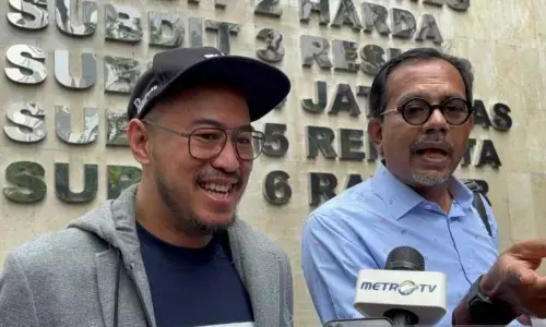 Pandji tiba di Polda Metro Jaya, siap sampaikan yang seru