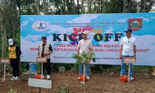 Dukung ketahanan pangan, SWI-Pemkab Boyolali tanam pohon buah
