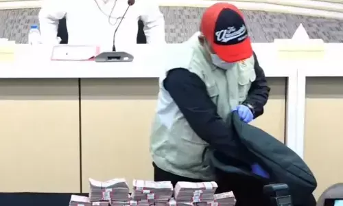 KPK sebut barang bukti kasus Ketua dan Waka PN Depok capai Rp850 juta