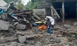 11 KK masih bertahan di pengungsian setelah banjir bandang Sitaro