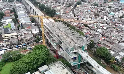 Jakpro dorong LRT Manggarai tekan emisi karbon dan polusi udara