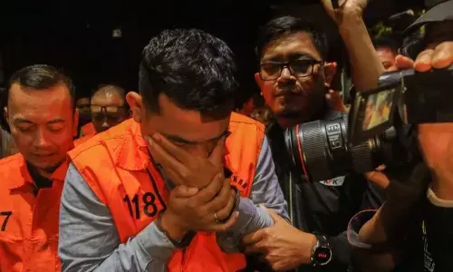 KPK umumkan pemilik Blueray Cargo John Field menyerahkan diri