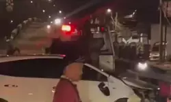 Minibus hantam pembatas Jalan Tubagus Angke Jakbar Minibus hantam pembatas Jalan Tubagus Angke Jakbar