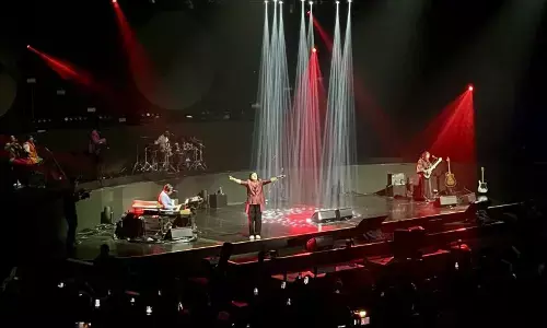 KLa Project buka konser LUX NOVA dengan lagu Tinggal Sehari