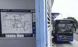 Lalu Lintas JORR padat, Transjakarta koridor 13 terlambat Senin pagi