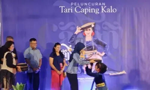 Lestarikan kerajinan caping kalo khas Kudus lewat kreasi tari