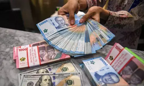 Rupiah pada Senin pagi menguat jadi Rp16.872 per dolar AS Rupiah pada Senin pagi menguat jadi Rp16.872 per dolar AS