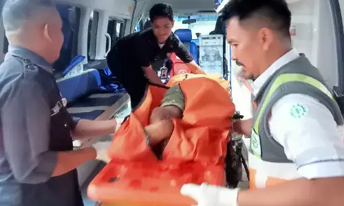 Pick up tabrak kendaraan di Tol Cipari, pengemudi meninggal dunia