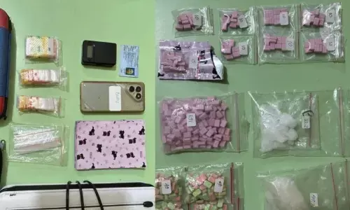 Polisi ungkap peredaran ratusan ekstasi dan sabu di Jakpus dan Jakbar